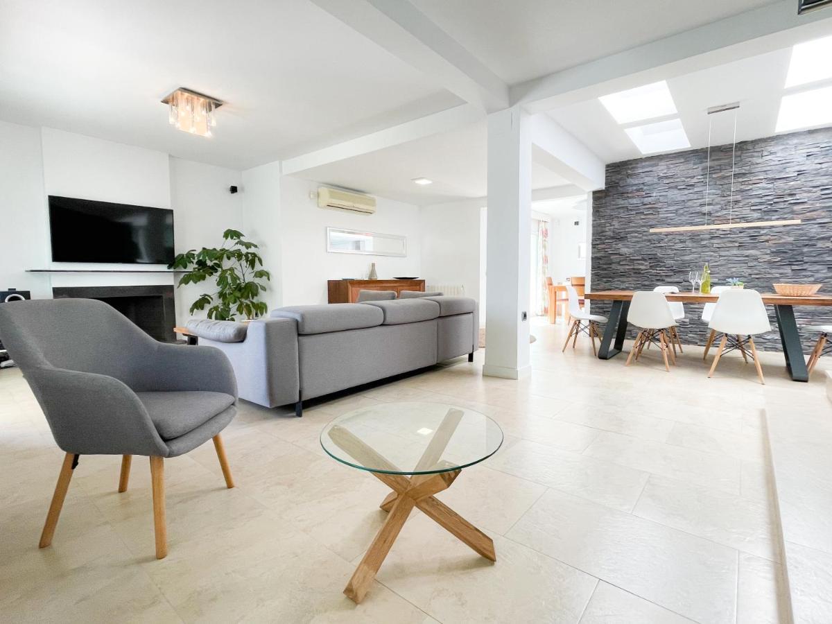 Villa Haygon Private Heated Pool, Bbq & Sauna 圣维森特德尔拉斯佩奇 外观 照片
