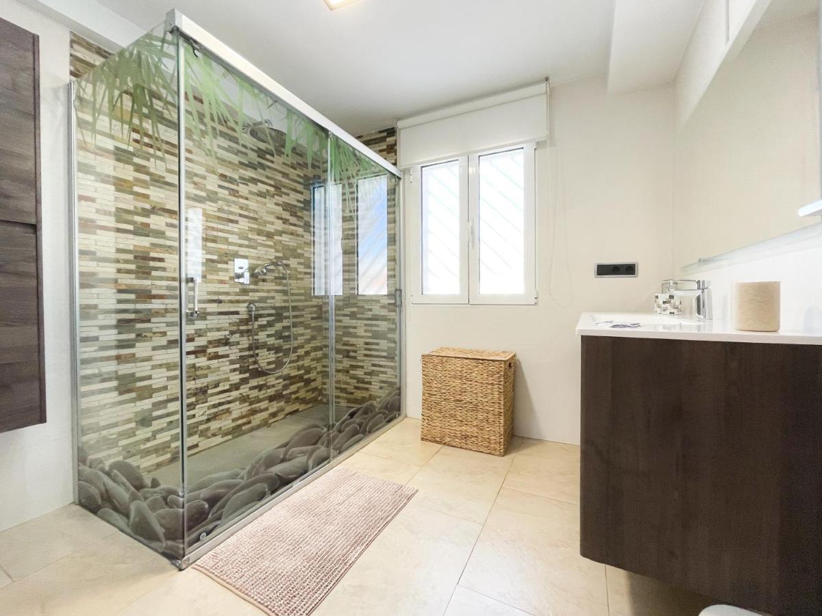 Villa Haygon Private Heated Pool, Bbq & Sauna 圣维森特德尔拉斯佩奇 外观 照片