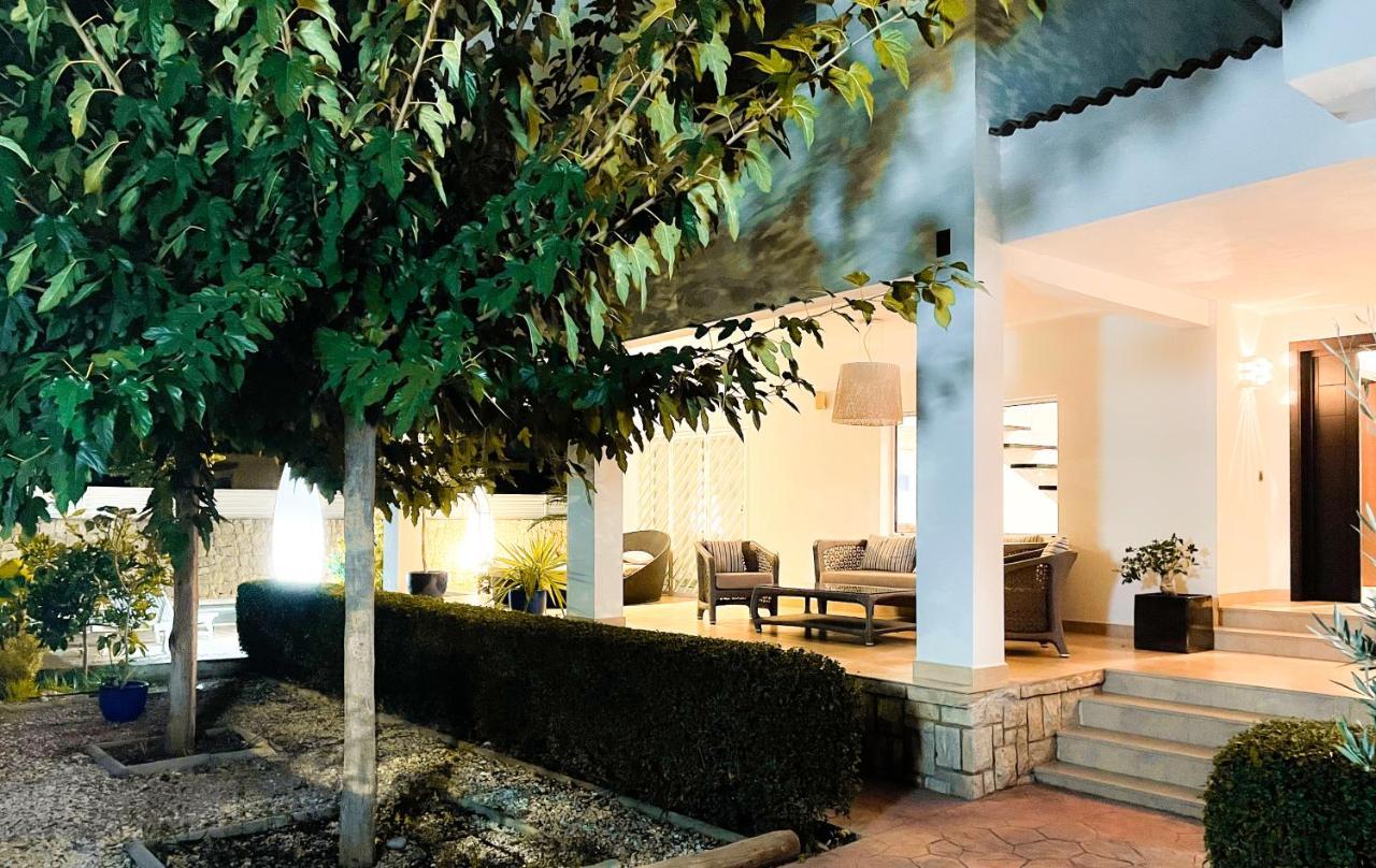 Villa Haygon Private Heated Pool, Bbq & Sauna 圣维森特德尔拉斯佩奇 外观 照片