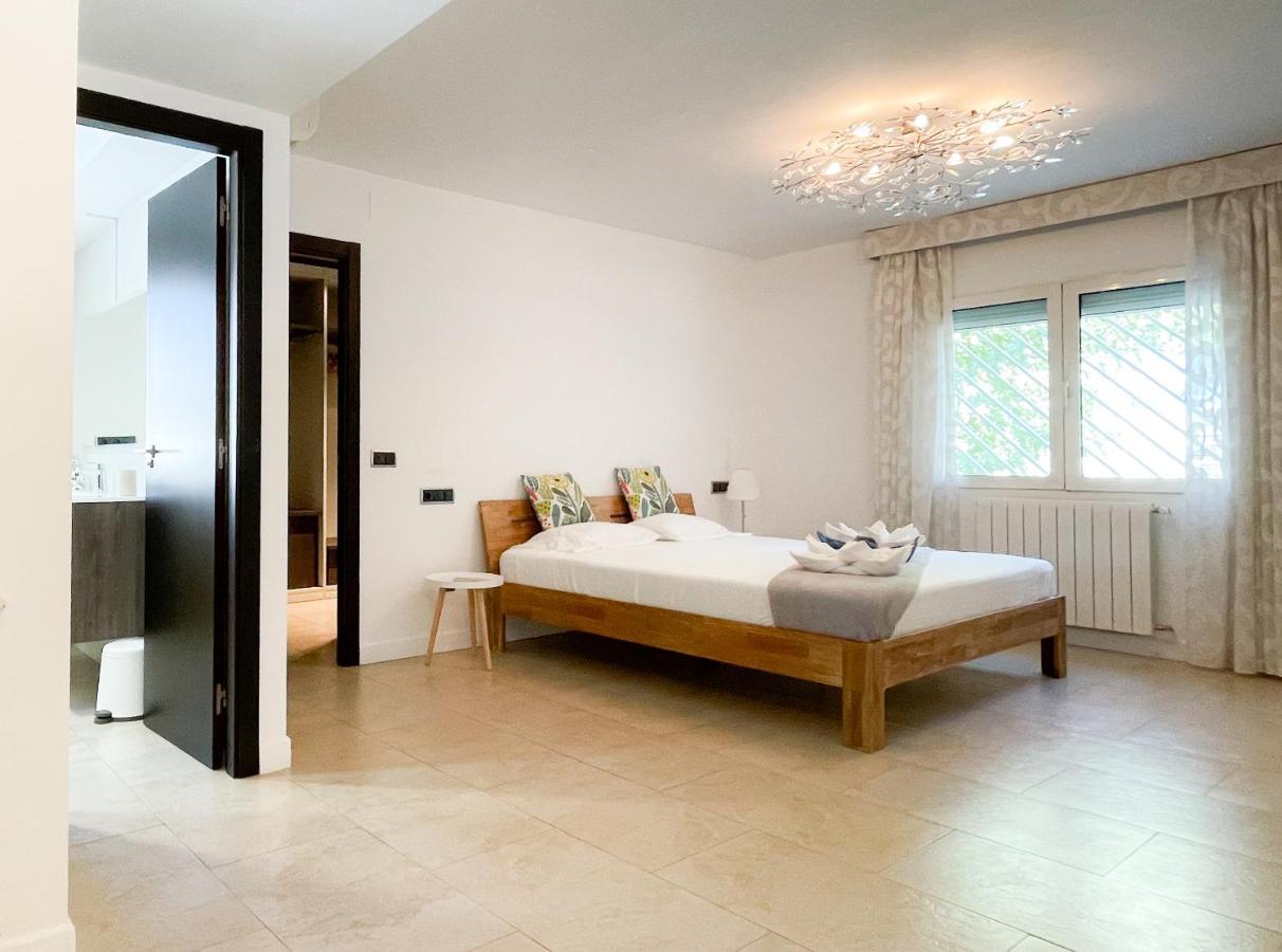 Villa Haygon Private Heated Pool, Bbq & Sauna 圣维森特德尔拉斯佩奇 外观 照片