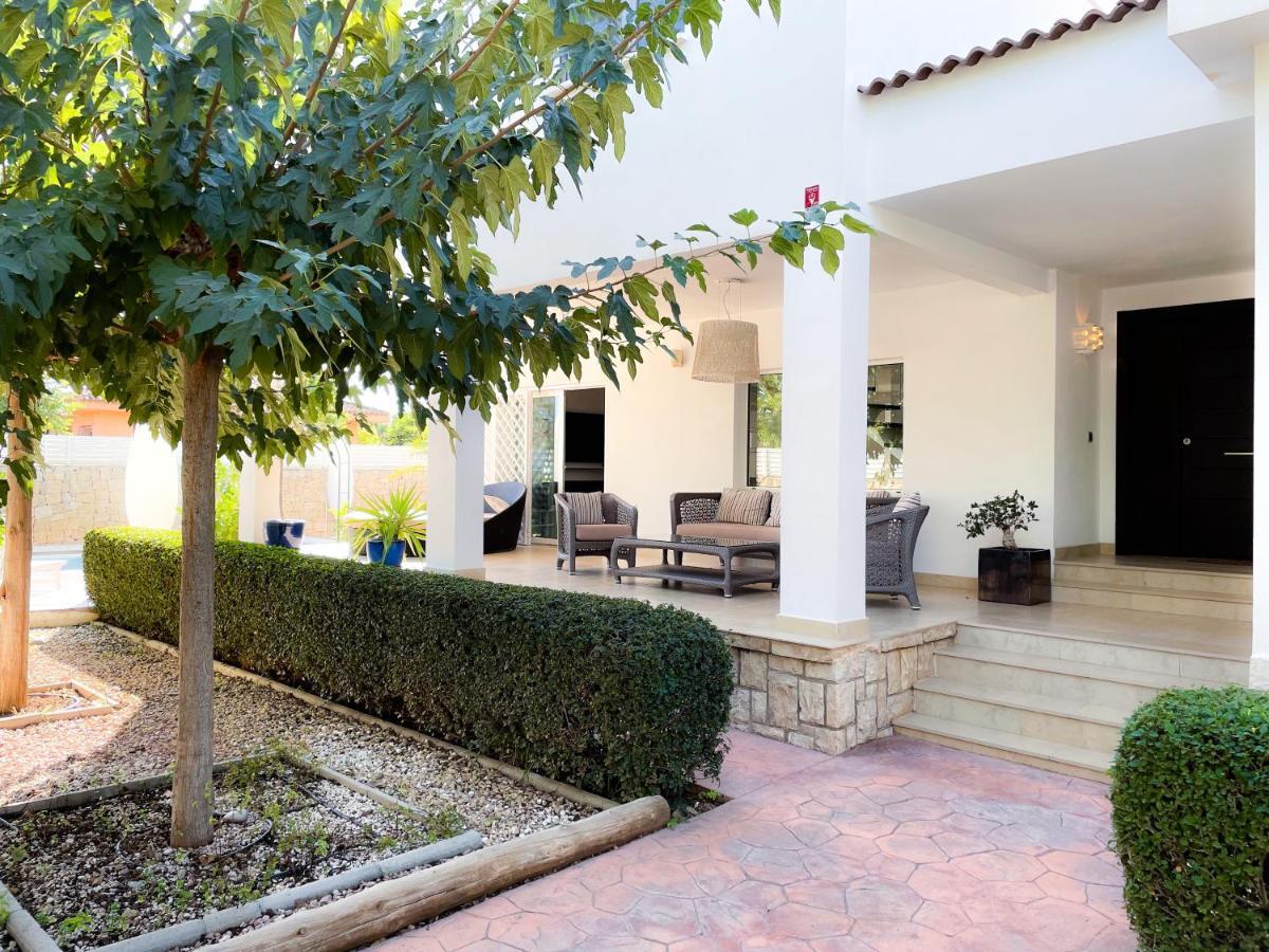 Villa Haygon Private Heated Pool, Bbq & Sauna 圣维森特德尔拉斯佩奇 外观 照片